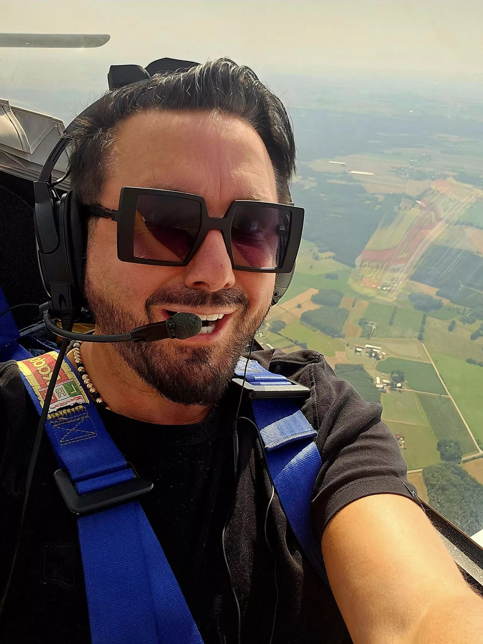 Znany gwiazdor disco polo Andre w podróży prywatnym samolotem! Co za luksus?! Zobacz ZDJĘCIA